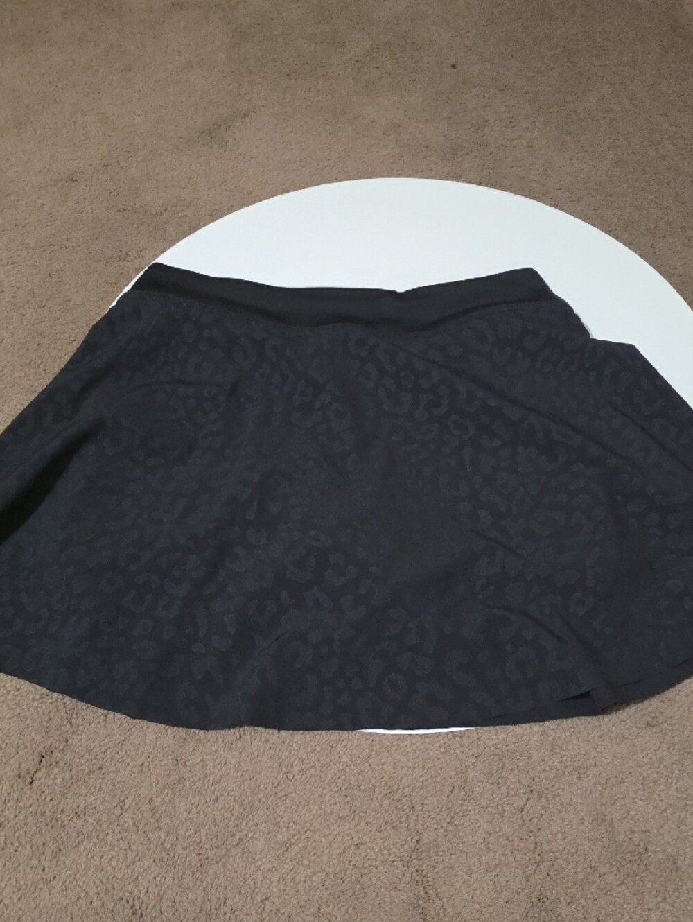 Nike Black Skater Skirt with Subtle Leopard Jacquard - Picture 3 of 9